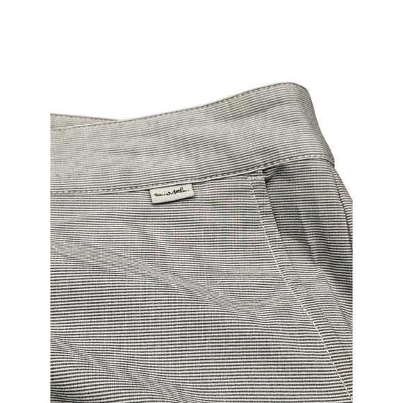 lot of 2 Travis Mathew Men's Size 40 Golf Shorts Palm Leaf Print & Solid Grey - Picture 11 of 15